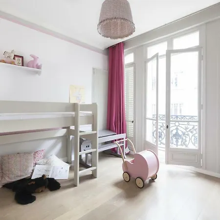 Rue Scheffer By Onefinestay * Paris