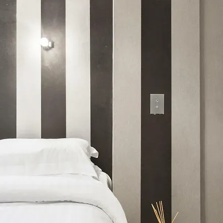 Rue Scheffer By Onefinestay * Paris